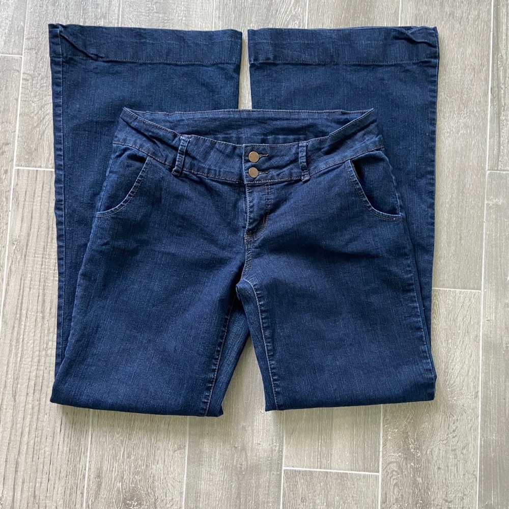 Alloy Tall dark denim cuff hem size 13/32